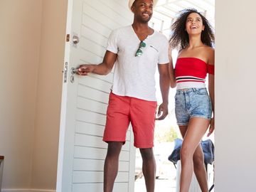AirDNA moves into short-term rental property management arena with Uplisting acquisition