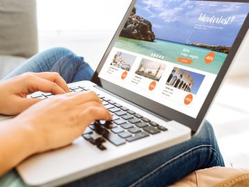 How booking sites and travel agencies can maximize e-commerce profitability