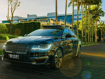 DeepRoute gets $300M investment to expand robotaxi strategy