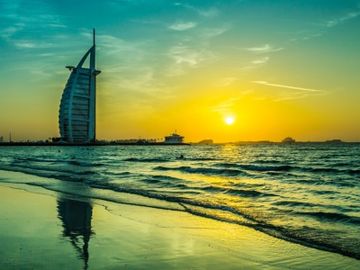 Middle East hotel prices - August to October 2013
