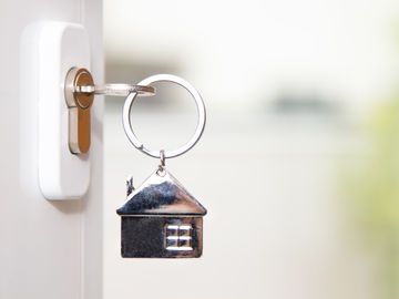 VIDEO: Fighting fraud in vacation rentals