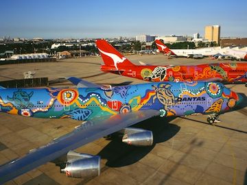 Qantas launches new distribution platform, Travelport adds rich content features