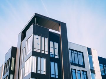 STARTUP STAGE: WhyHotel turns luxury apartment buildings into pop-up hotels