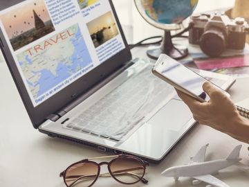 Breaking the bottleneck in travel’s hourglass problem