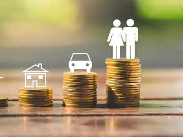 VIDEO: Can the travel industry avoid a post-pandemic social divide?